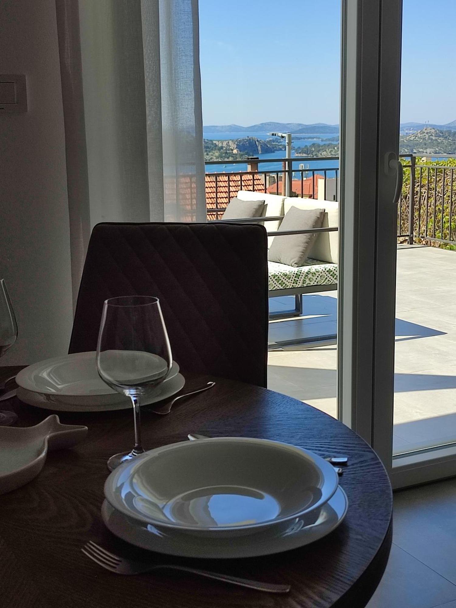 Eleven Apartment Sibenik Luaran gambar